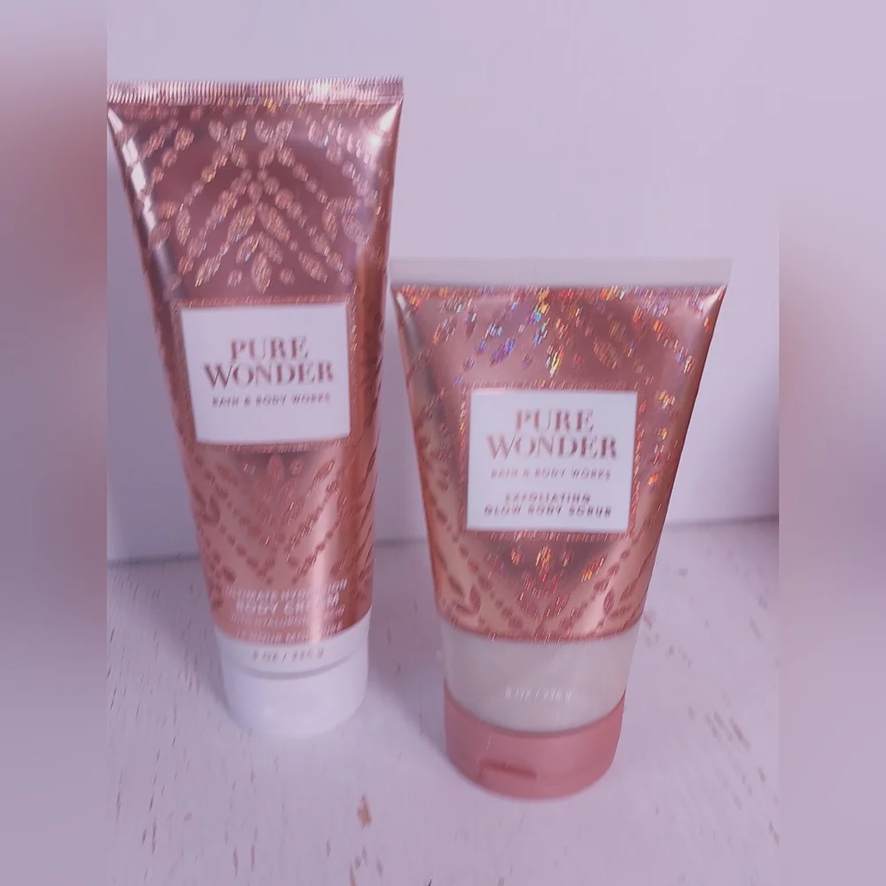 Bath and Body Works Pure Wonder Set Body Cream & Exfoliating Glow Body Scrub